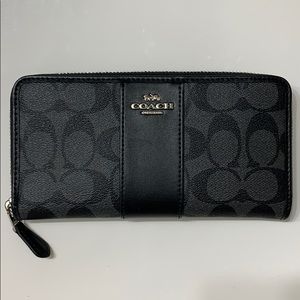 Large black Coach wallet - new with tags